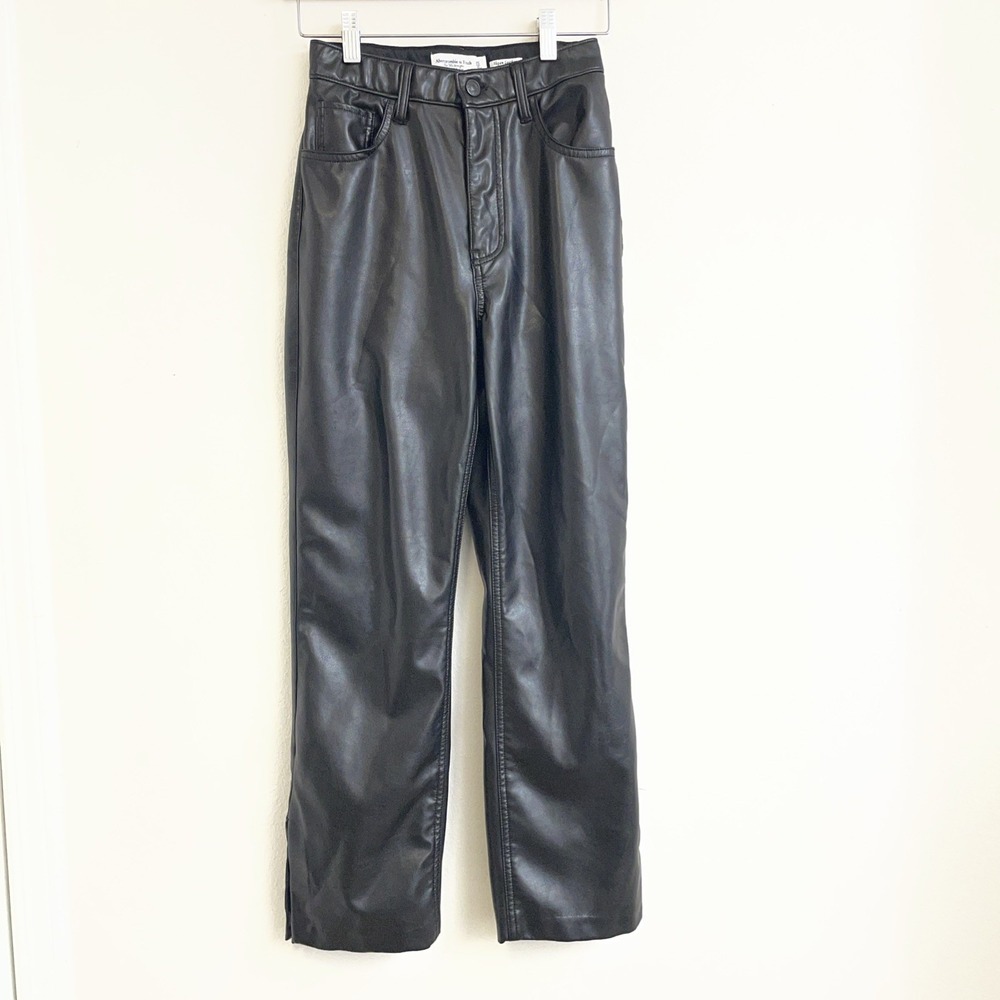 Abercrombie & Fitch Black Vegan Leather 90s Straight Ultra High Rise Pants 25/XS